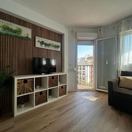 Apartamentos Morgan Малага Екстер'єр фото